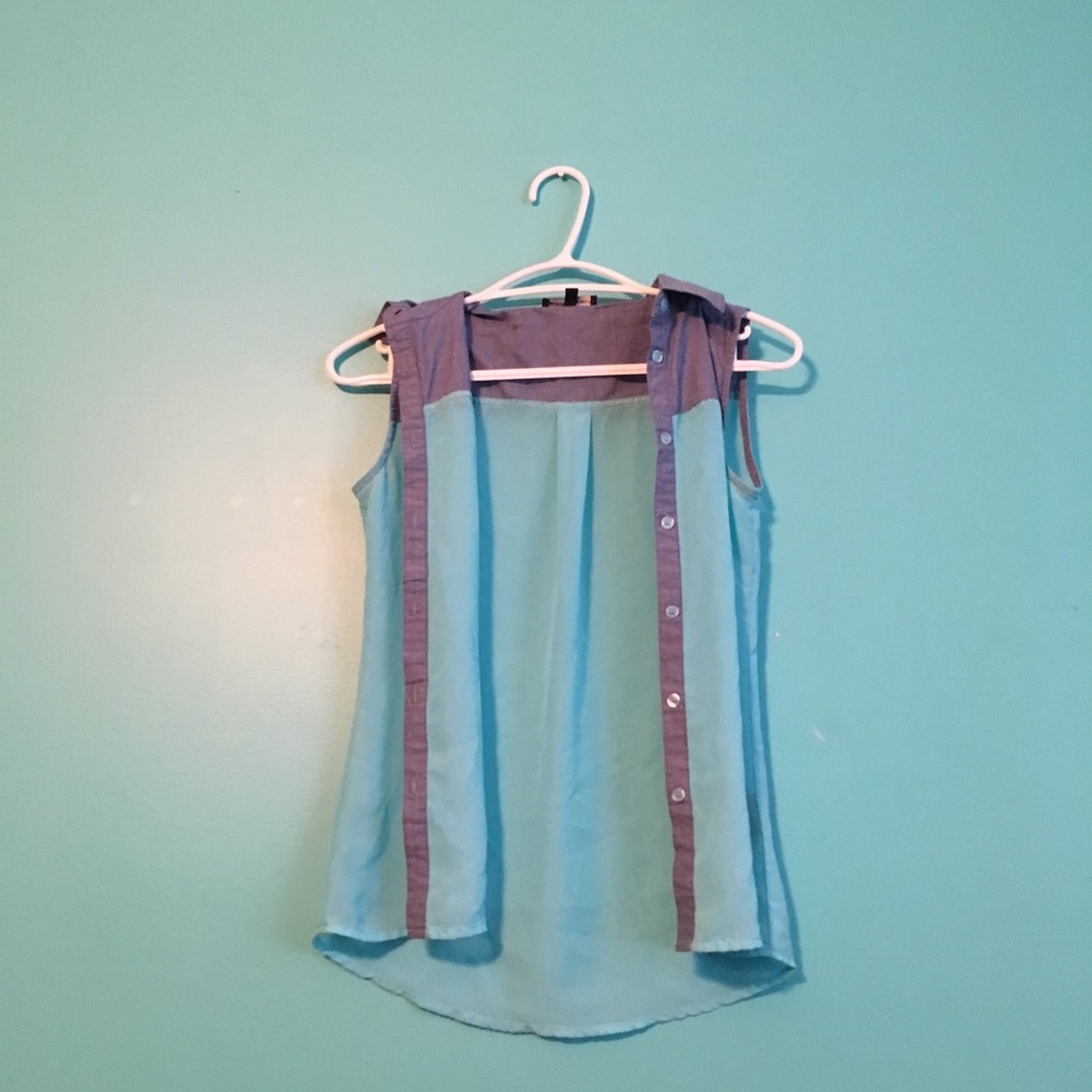 « Cape » - Picture 2 of 3